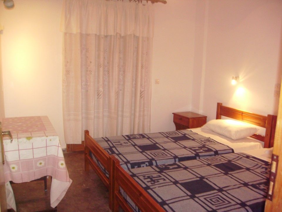 Donna Amalia 3*